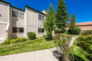 Photo #4: 250054156 Listing 