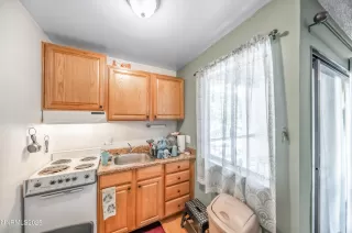 Photo #3: 250054289 Listing