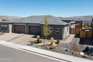 Photo #1: 250054321 Listing 