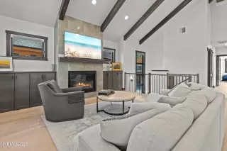 Photo #5: 250054329 Listing 