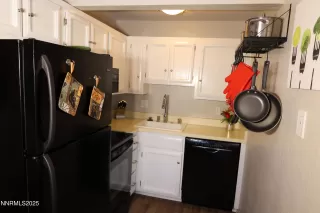 Photo #5: 250054339 Listing 