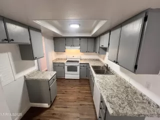 Photo #2: 250054420 Listing 