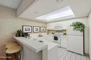 Photo #1: 250054469 Listing