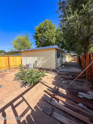 Photo #4: 250054521 Listing