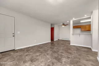 Photo #3: 250054596 Listing 