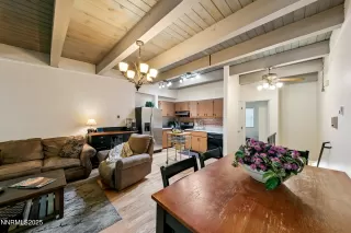 Photo #4: 250054597 Listing