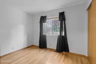 Photo #3: 250054622 Listing 