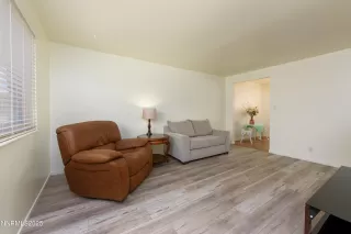 Photo #4: 250054624 Listing 