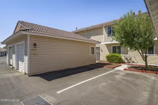 Photo #1: 250054627 Listing