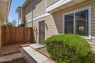 Photo #2: 250054627 Listing