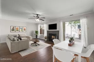 Photo #5: 250054627 Listing