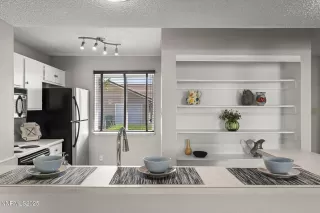 Photo #6: 250054627 Listing