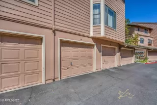 Photo #1: 250054629 Listing 