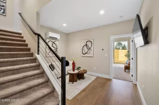 Photo #5: 250054685 Listing 