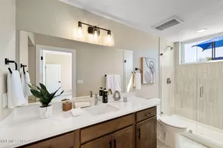 Photo #3: 250054693 Listing 