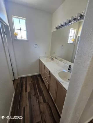 Photo #5: 250054694 Listing