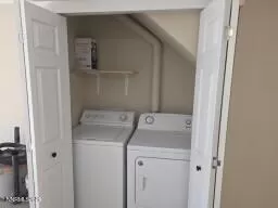 Photo #3: 250054724 Listing