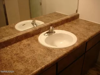 Photo #1: 250054735 Listing 