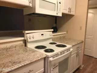 Photo #6: 250054735 Listing 