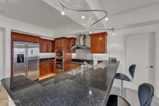 Photo #5: 250054740 Listing