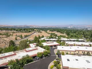 Photo #4: 250054748 Listing