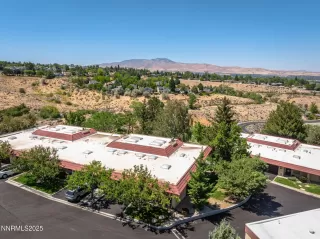 Photo #6: 250054748 Listing