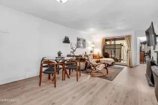Photo #2: 250054903 Listing