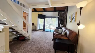 Photo #2: 250054944 Listing