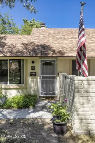 Photo #2: 250054948 Listing 