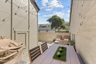 Photo #1: 250054950 Listing 