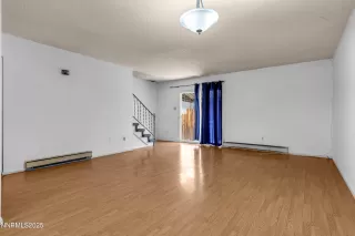 Photo #4: 250054969 Listing