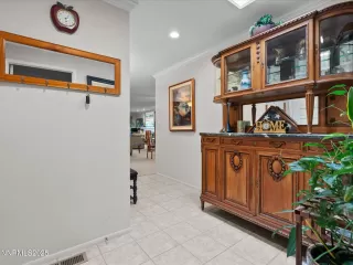 Photo #4: 250055036 Listing 