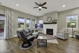 Photo #4: 250055096 Listing