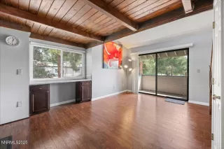 Photo #5: 250055132 Listing