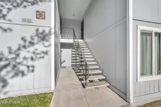 Photo #2: 250055198 Listing 