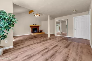 Photo #2: 250055260 Listing 