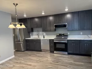 Photo #3: 250055305 Listing