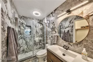 Photo #6: 250055337 Listing