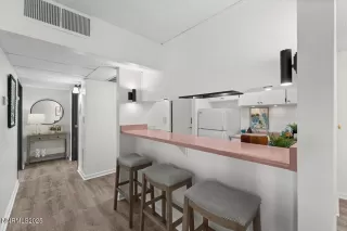 Photo #5: 250055345 Listing 