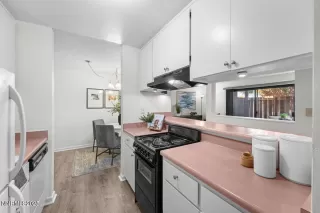 Photo #6: 250055345 Listing 