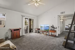 Photo #2: 250055394 Listing