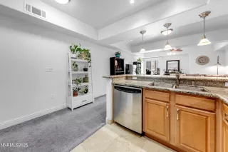 Photo #3: 250055412 Listing