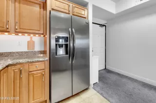 Photo #5: 250055412 Listing