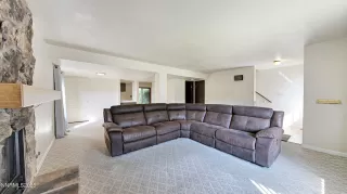 Photo #1: 250055421 Listing