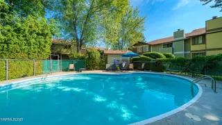 Photo #6: 250055421 Listing