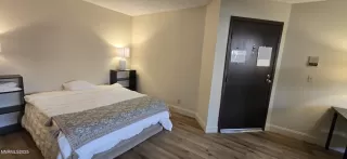 Photo #2: 250055548 Listing