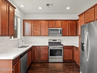 Photo #5: 250055583 Listing 