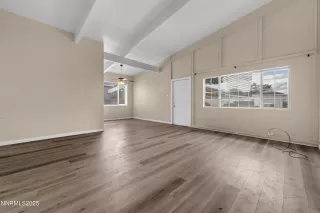 Photo #5: 250055757 Listing