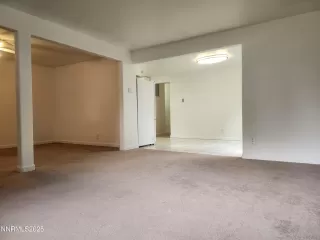 Photo #1: 250055818 Listing