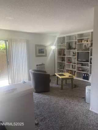 Photo #4: 250055886 Listing